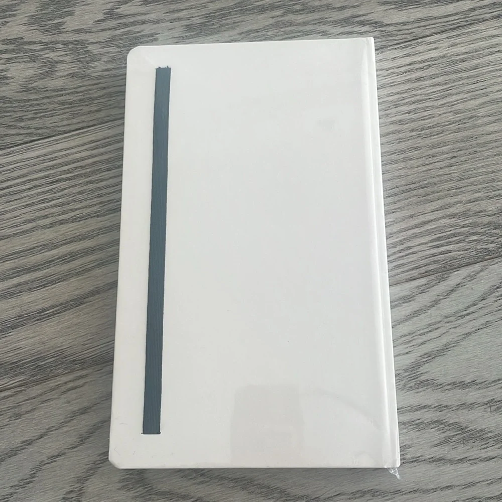 Fendi Notebook - Picture 2 of 2